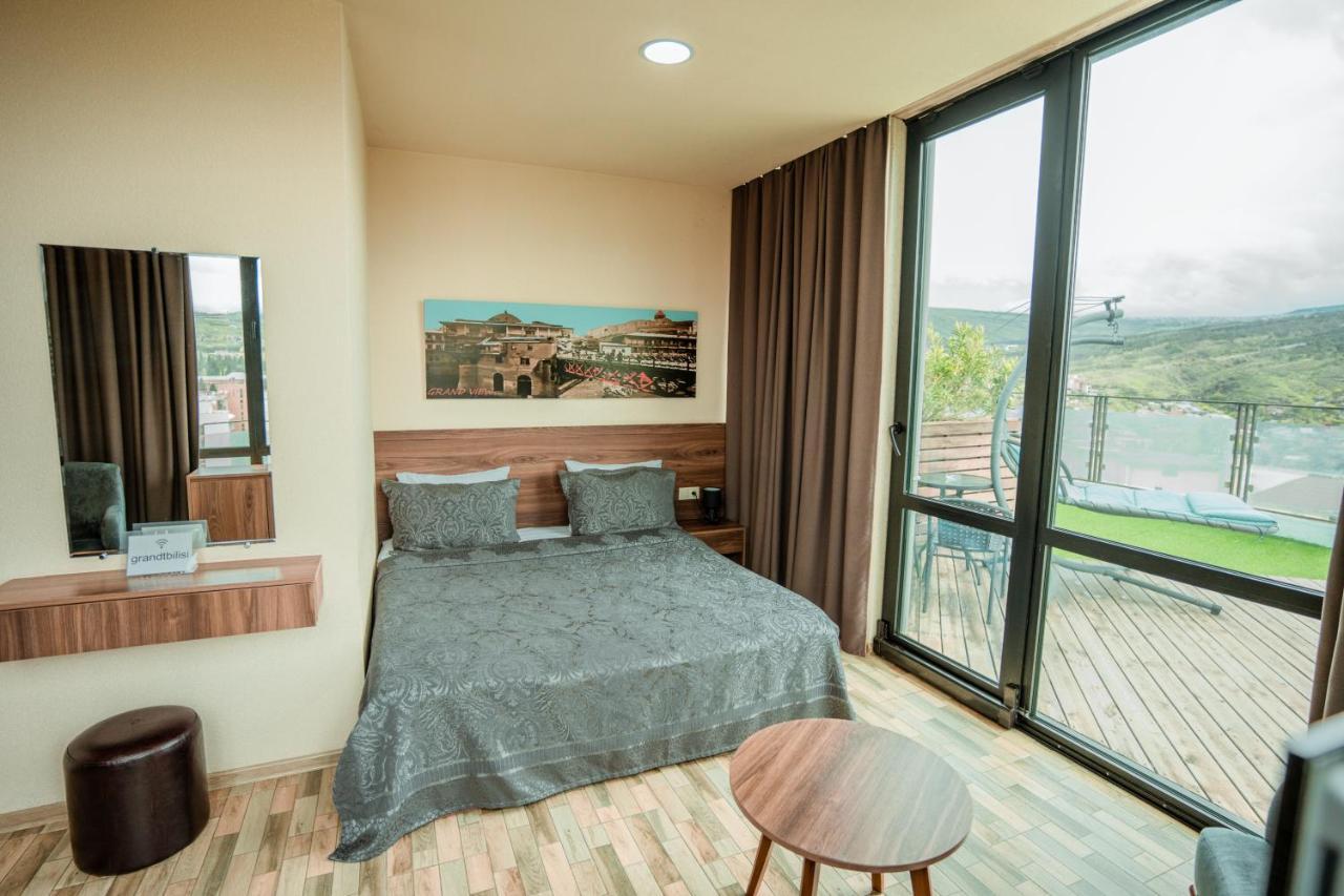 Hotel Grand View In Тбілісі Екстер'єр фото