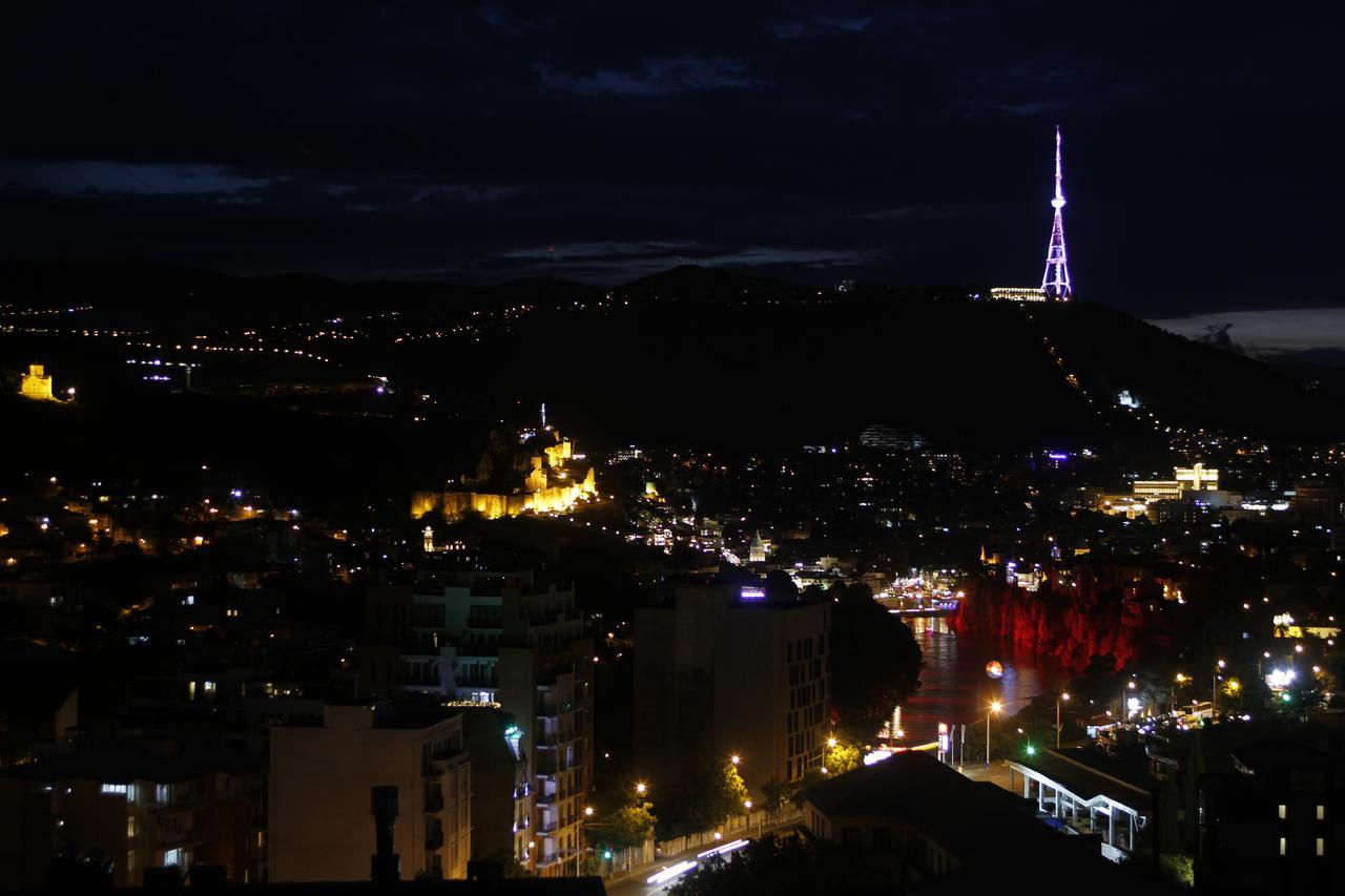 Hotel Grand View In Тбілісі Екстер'єр фото