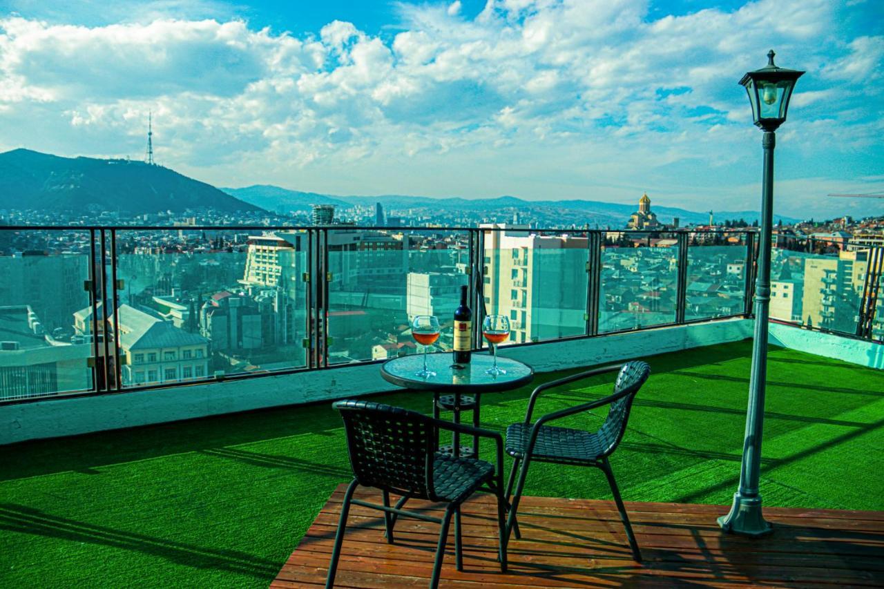 Hotel Grand View In Тбілісі Екстер'єр фото